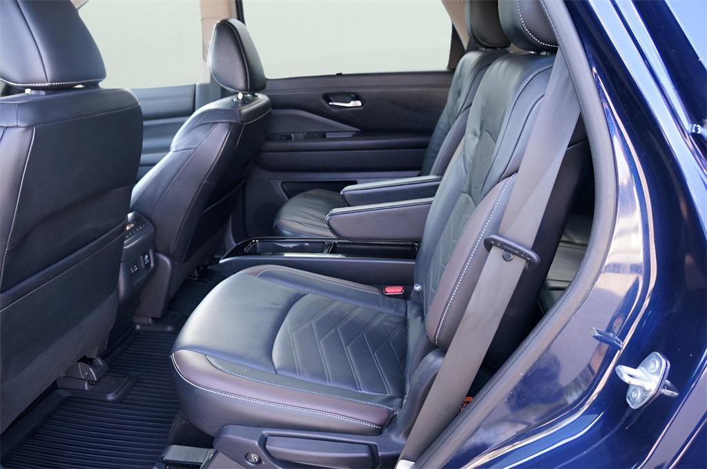 used 2022 Nissan Pathfinder car, priced at $25,930
