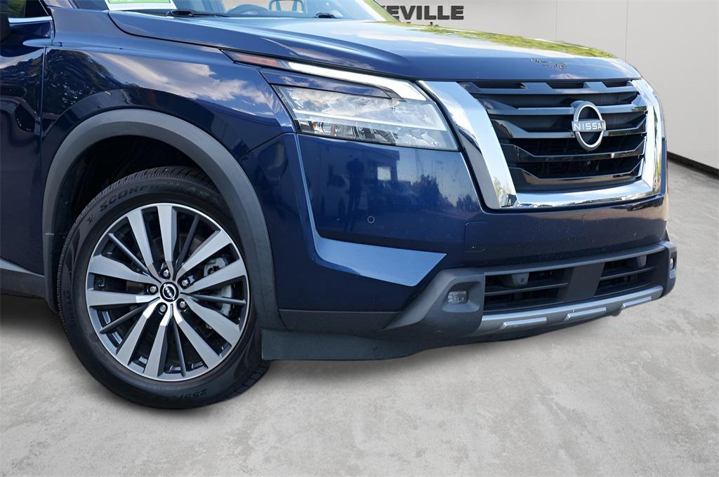 used 2022 Nissan Pathfinder car, priced at $25,930