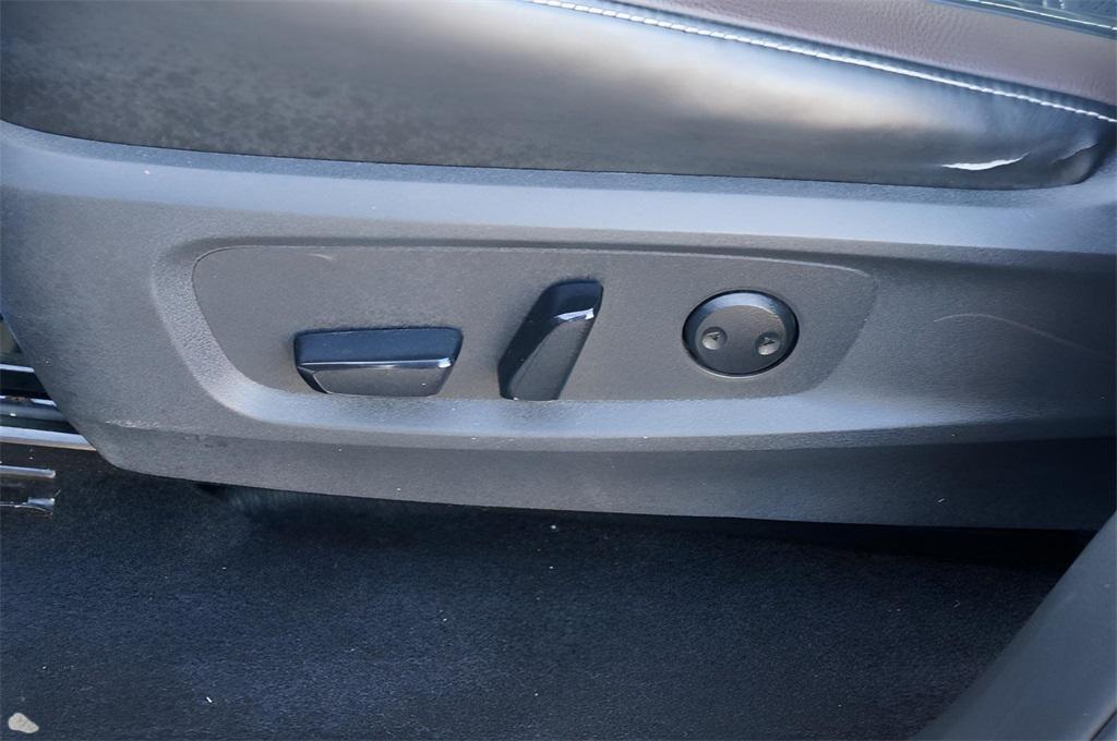 used 2022 Nissan Pathfinder car, priced at $25,930