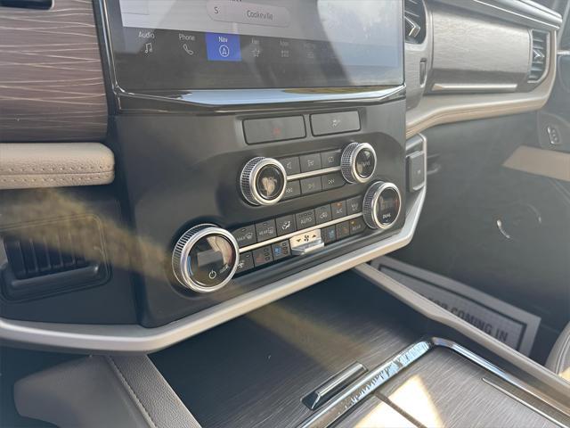 used 2023 Ford Expedition car, priced at $43,879