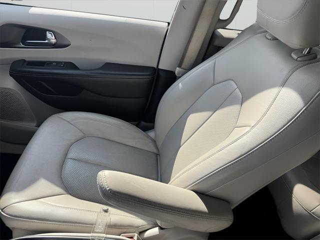 used 2021 Chrysler Pacifica car, priced at $23,899