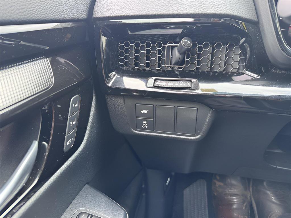 used 2023 Honda CR-V car, priced at $32,986