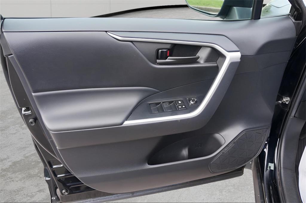 used 2021 Toyota RAV4 Hybrid car, priced at $24,554