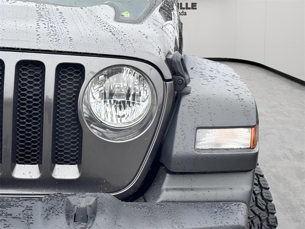 used 2021 Jeep Wrangler Unlimited car, priced at $26,156