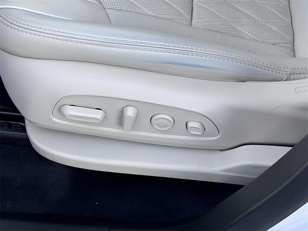 used 2023 Buick Enclave car, priced at $36,150