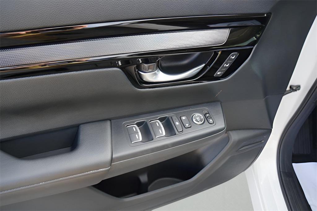 used 2024 Honda CR-V car, priced at $32,941