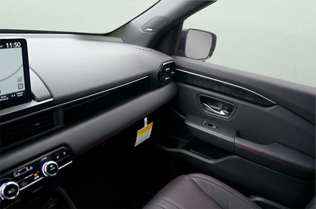 new 2025 Honda Pilot car, priced at $56,485