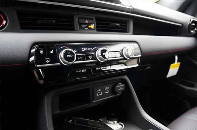 new 2025 Honda Pilot car, priced at $56,485