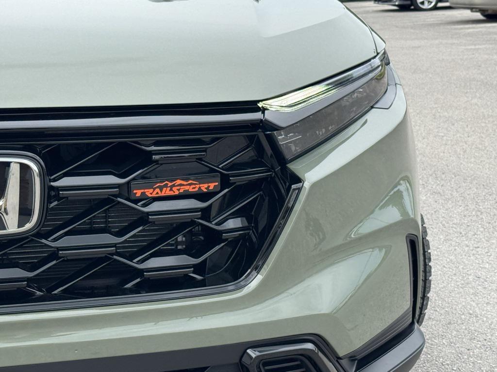 new 2026 Honda CR-V Hybrid car, priced at $40,705