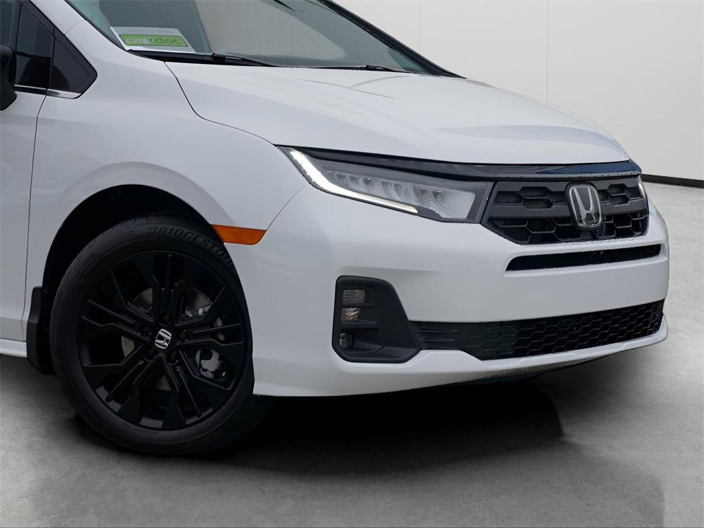 new 2026 Honda Odyssey car, priced at $45,845