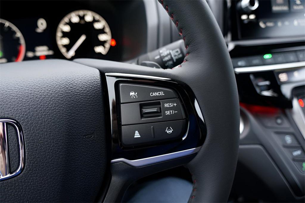 new 2026 Honda Odyssey car, priced at $45,845