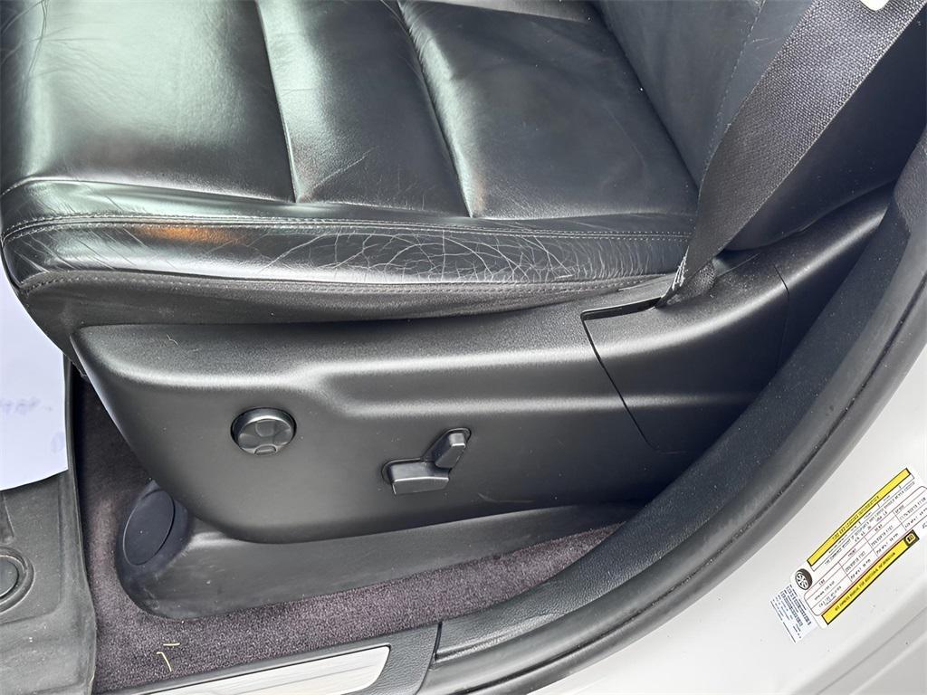 used 2018 Jeep Grand Cherokee car, priced at $19,781