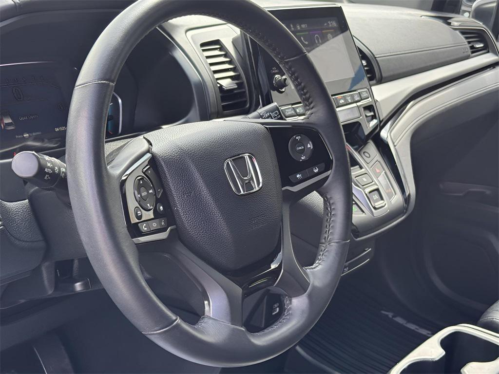 used 2023 Honda Odyssey car, priced at $39,999