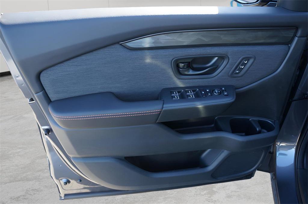 new 2026 Honda Passport car, priced at $50,695