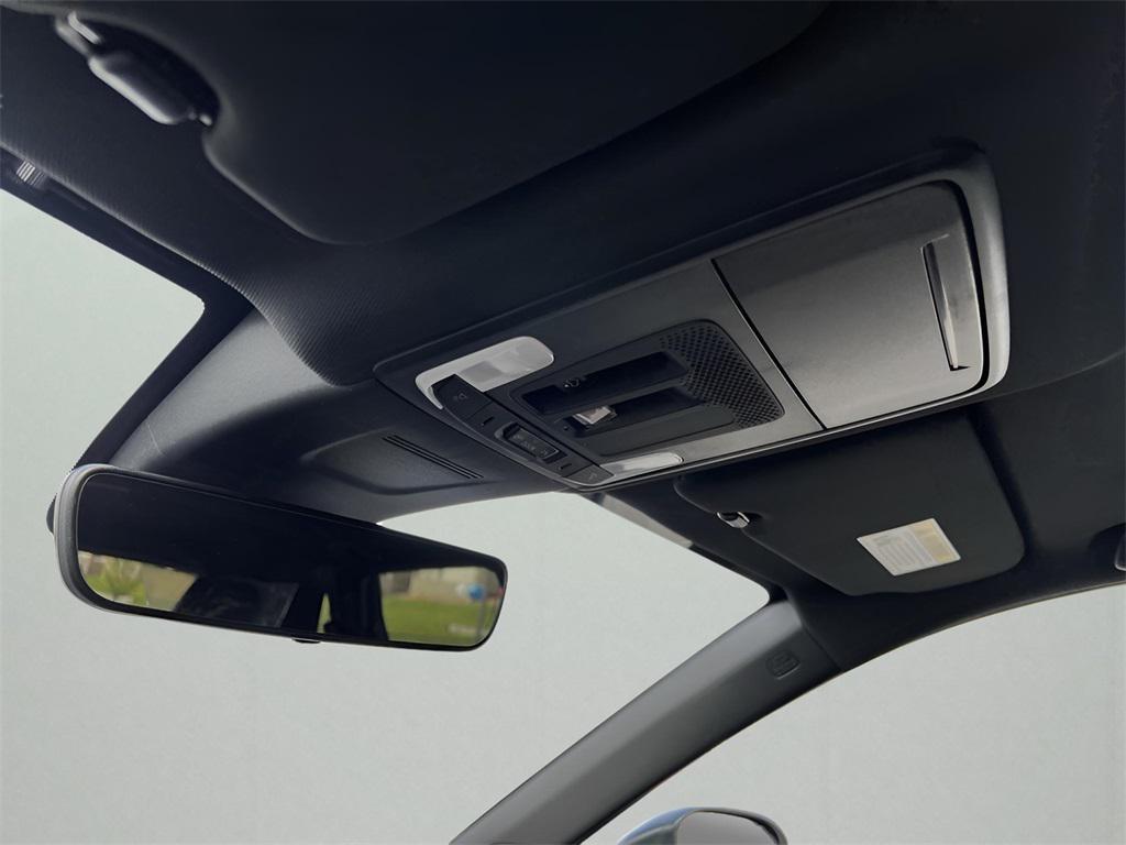 new 2026 Honda CR-V Hybrid car, priced at $40,575
