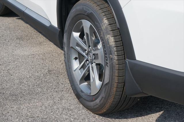 new 2025 Honda Pilot car, priced at $45,405