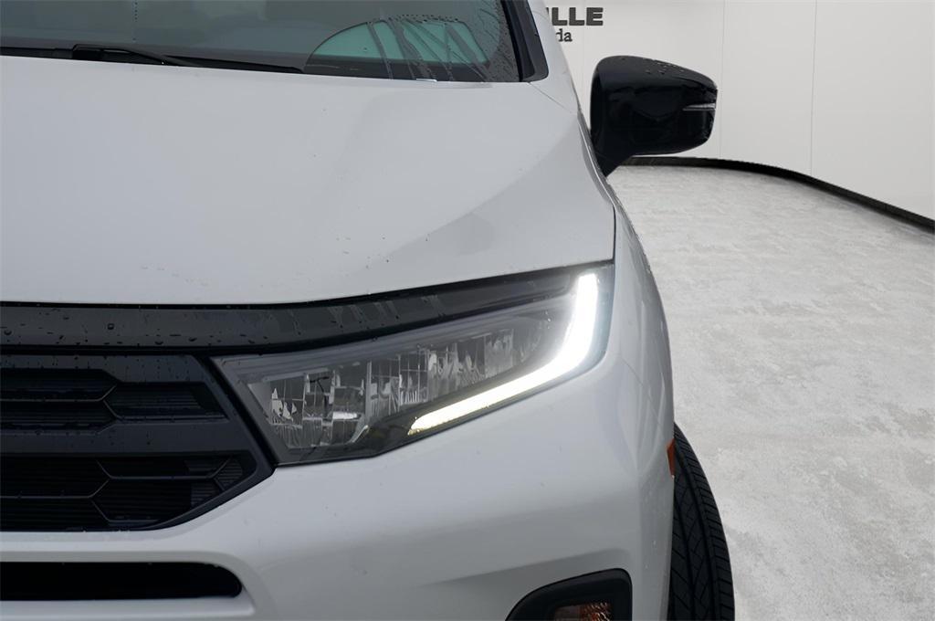 new 2026 Honda Odyssey car, priced at $45,845