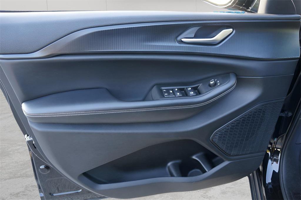 used 2023 Jeep Grand Cherokee L car, priced at $26,694