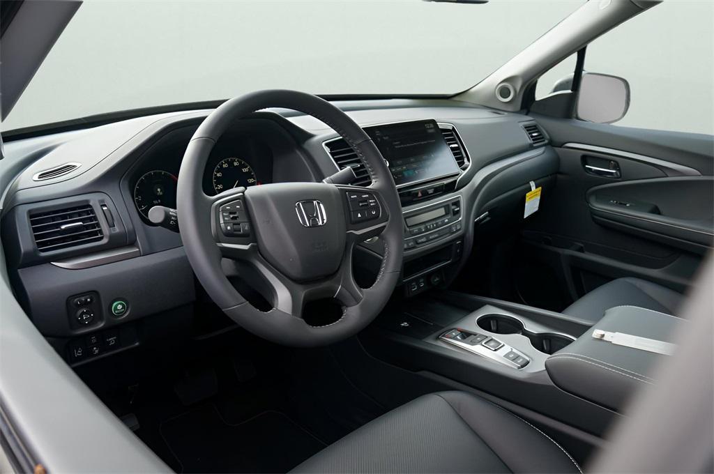 new 2025 Honda Ridgeline car, priced at $44,430