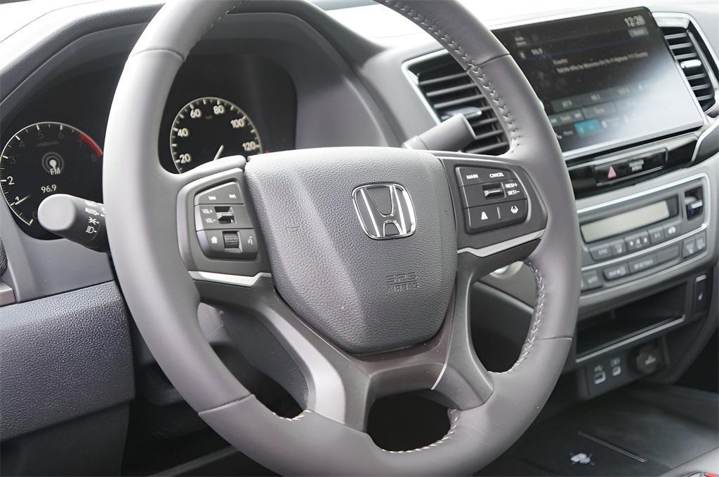 new 2025 Honda Ridgeline car, priced at $44,430