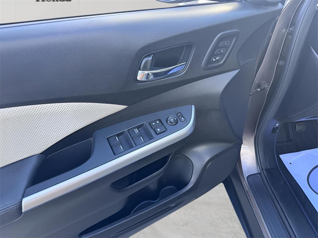 used 2016 Honda CR-V car, priced at $14,423