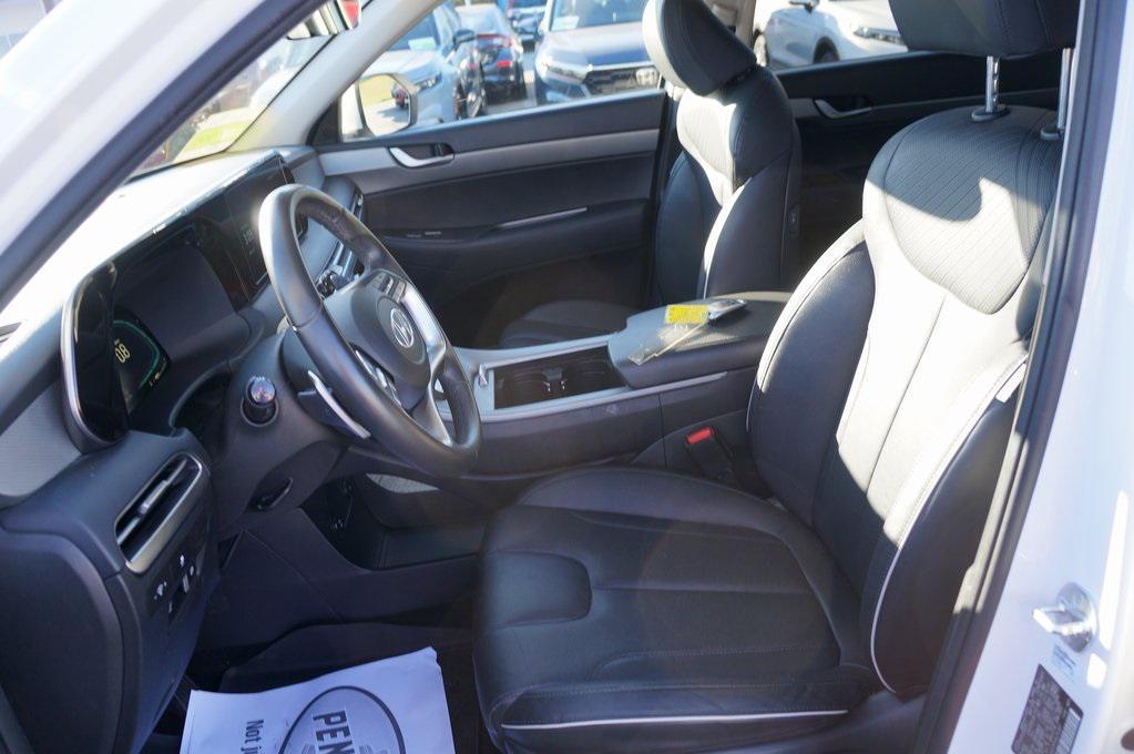 used 2023 Hyundai Palisade car, priced at $31,682