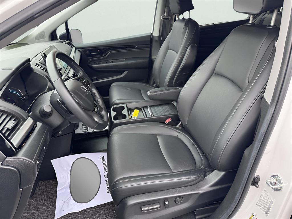 used 2024 Honda Odyssey car, priced at $42,748