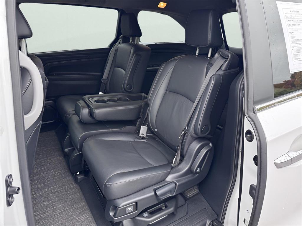 used 2024 Honda Odyssey car, priced at $42,748