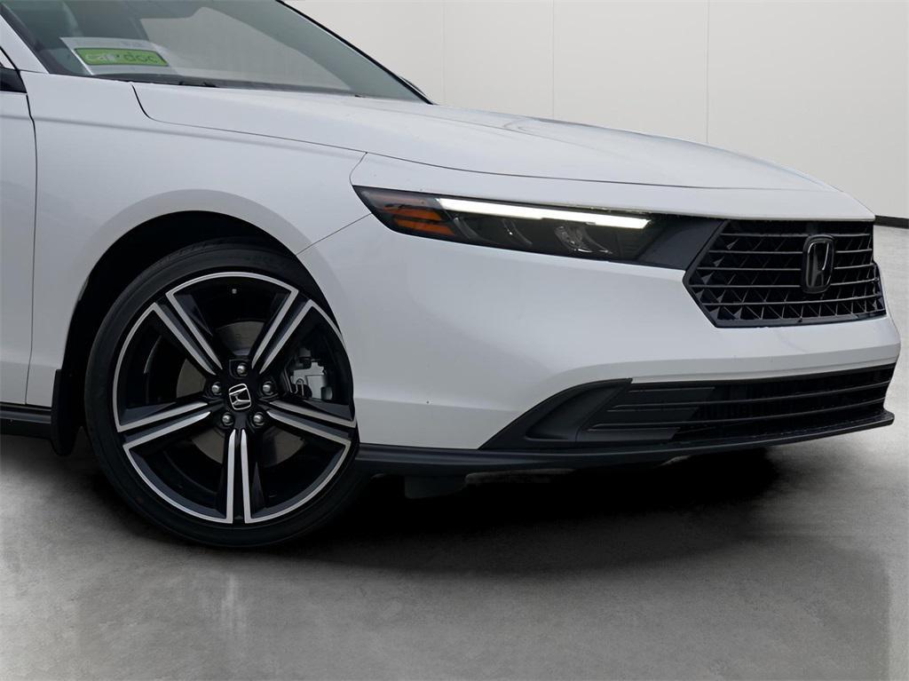 new 2025 Honda Accord Hybrid car, priced at $35,260