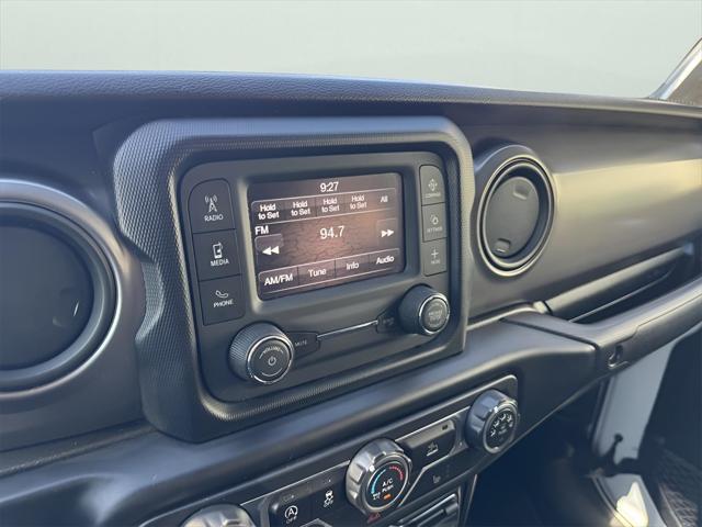 used 2021 Jeep Gladiator car, priced at $32,979