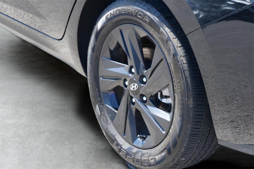 used 2021 Hyundai Elantra car, priced at $18,386