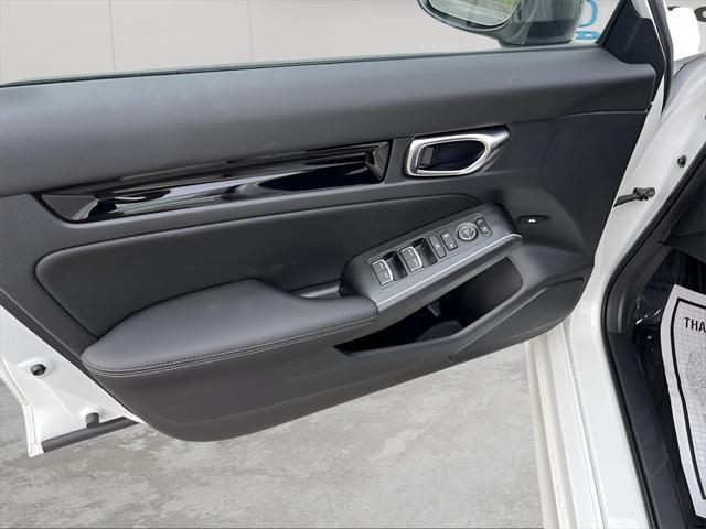 new 2025 Honda Civic Hybrid car, priced at $33,555