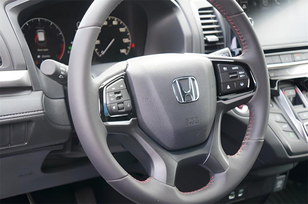 new 2025 Honda Odyssey car, priced at $44,820