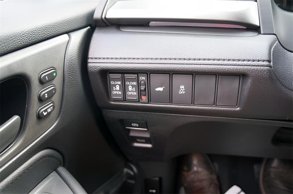 new 2025 Honda Odyssey car, priced at $44,820
