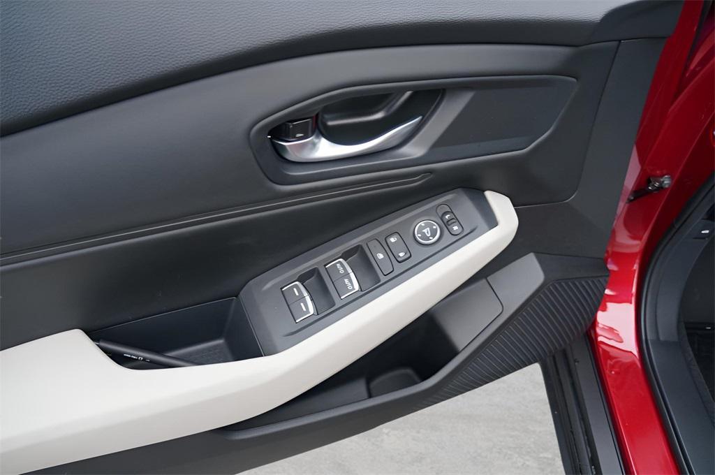 new 2025 Honda Accord car, priced at $32,165