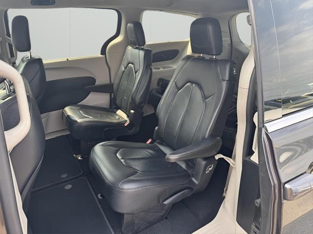 used 2019 Chrysler Pacifica car, priced at $14,985