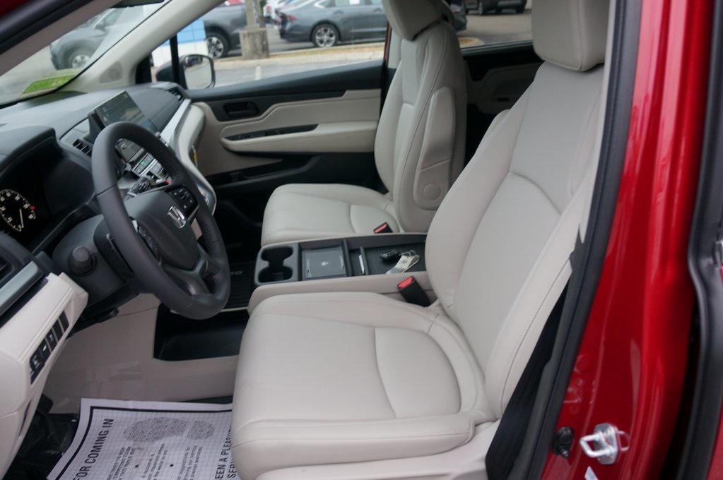 new 2026 Honda Odyssey car, priced at $45,775