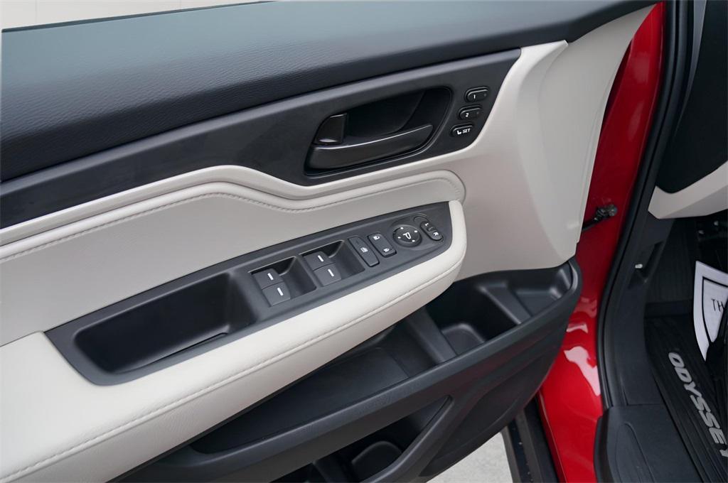 new 2026 Honda Odyssey car, priced at $45,775