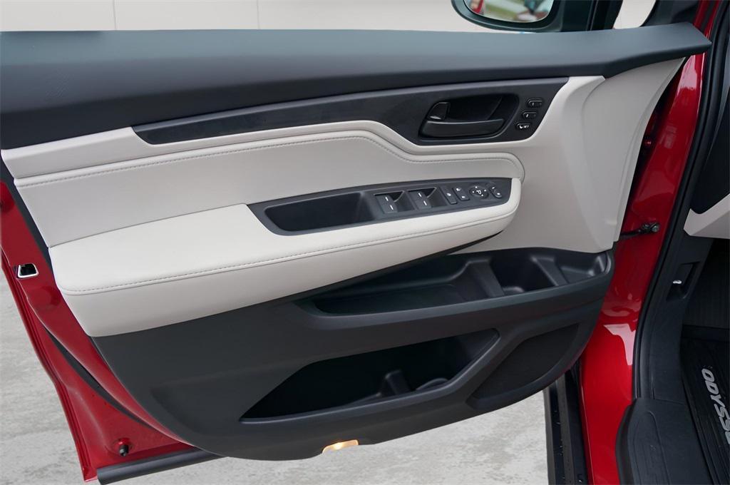new 2026 Honda Odyssey car, priced at $45,775