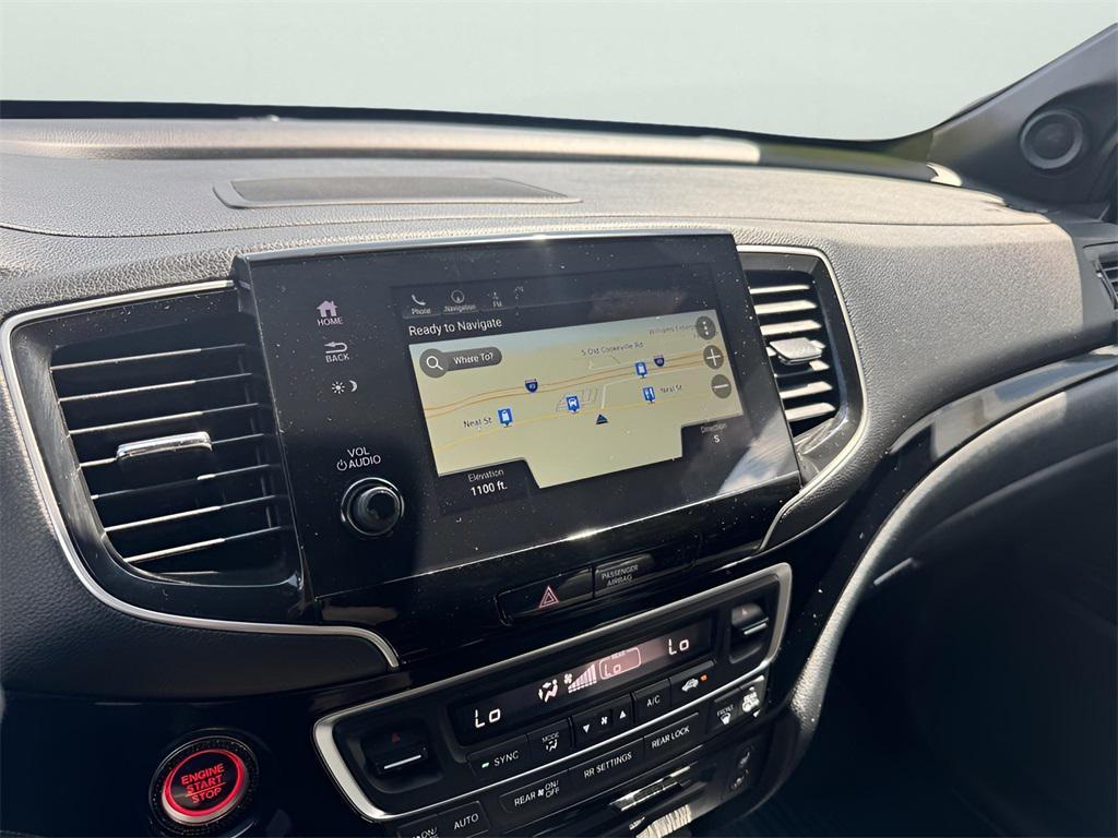used 2022 Honda Pilot car, priced at $32,587