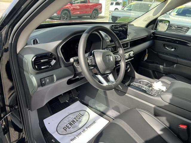 new 2025 Honda Pilot car, priced at $54,985