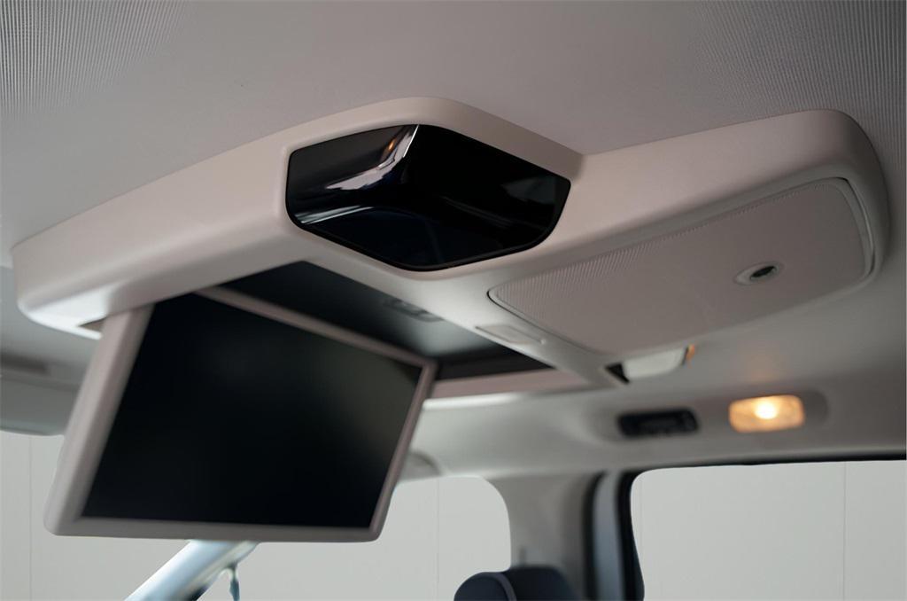 used 2025 Honda Odyssey car, priced at $45,923