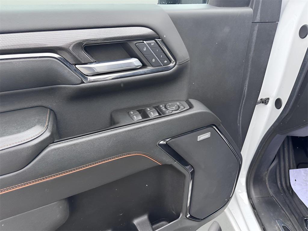 used 2024 GMC Sierra 2500 car, priced at $69,852