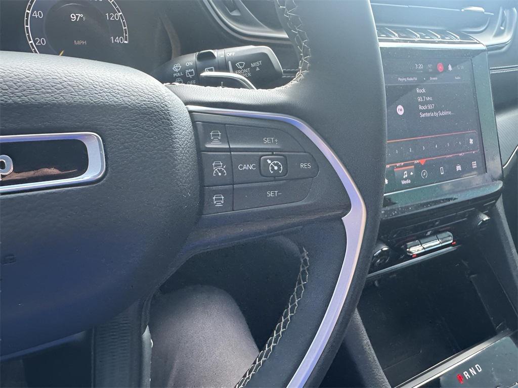 used 2024 Jeep Grand Cherokee car, priced at $29,712