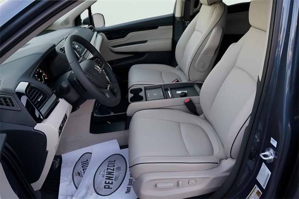new 2026 Honda Odyssey car, priced at $48,990