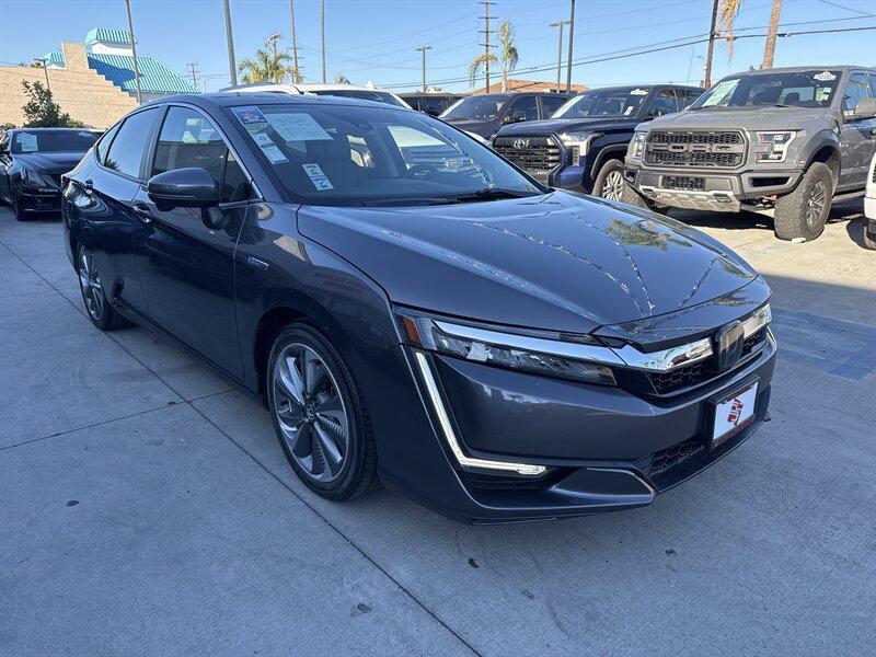 used 2019 Honda Clarity Plug-In Hybrid car, priced at $16,550