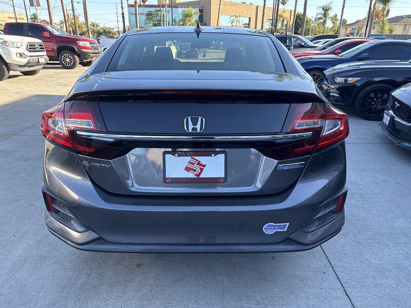 used 2019 Honda Clarity Plug-In Hybrid car, priced at $16,550