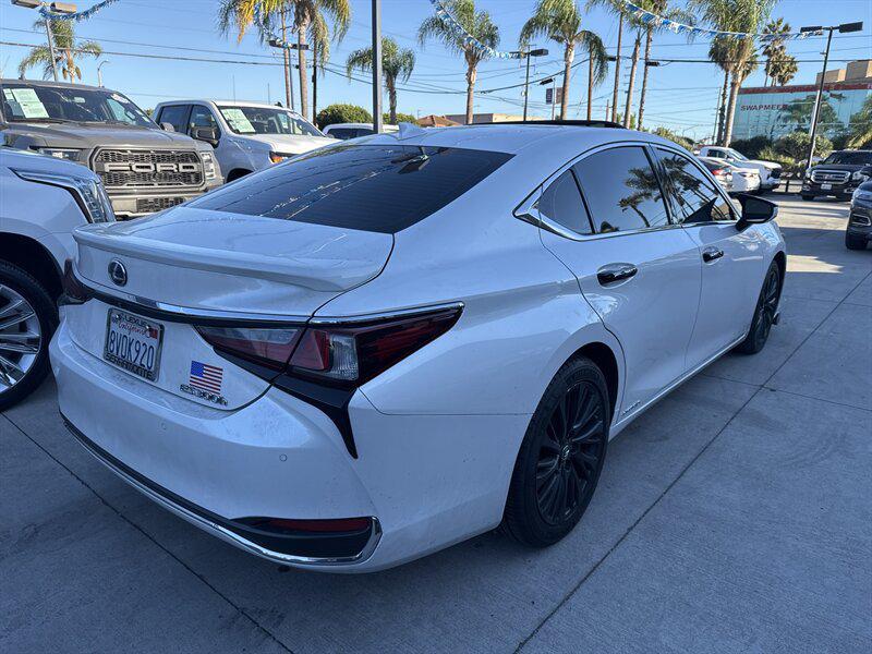 used 2021 Lexus ES 300h car, priced at $33,550