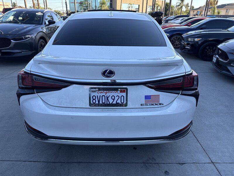 used 2021 Lexus ES 300h car, priced at $33,550