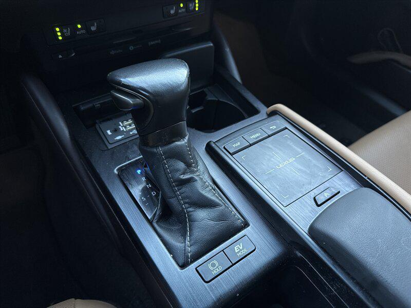 used 2021 Lexus ES 300h car, priced at $33,550